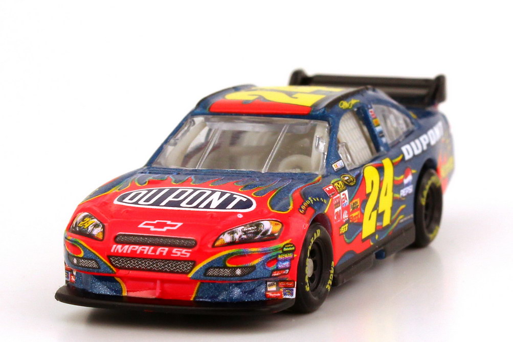 Foto 1:87 Chevrolet Impala SS NASCAR 2008 Hendrick Motorsports, Dupont Nr.24, Jeff Gordon Winners Circle 70527