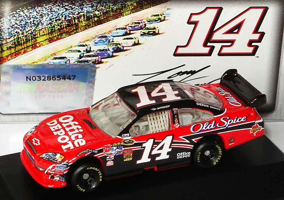Foto 1:87 Chevrolet Impala SS NASCAR 2010 Stewart-Haas Racing, Old Spice, Office Depot Nr.14, Tony Stewart Winners Circle 09731