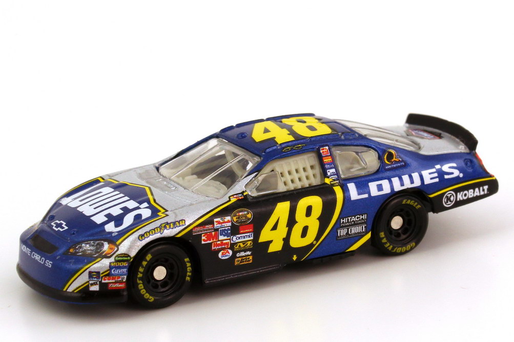 Foto 1:87 Chevrolet Monte Carlo SS NASCAR 2006 Hendrick Motorsports, Lowe´s Nr.48, Jimmie Johnson Winners Circle 47603