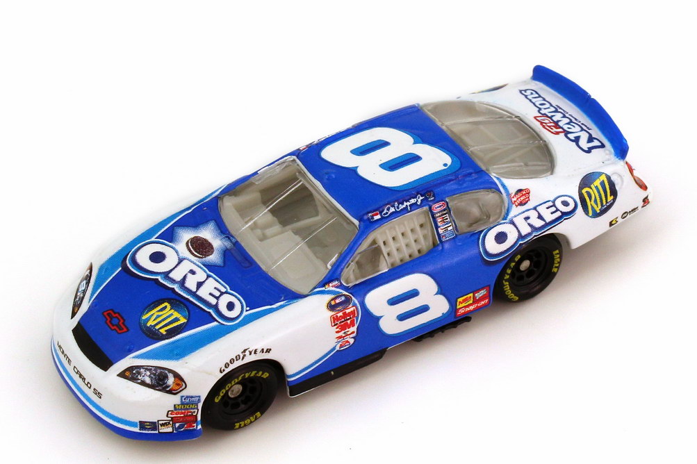 Foto 1:87 Chevrolet Monte Carlo SS NASCAR 2006 Dale Earnhardt Inc., Oreo Nr.8, Dale Earnhardt Jr. Winners Circle 47889