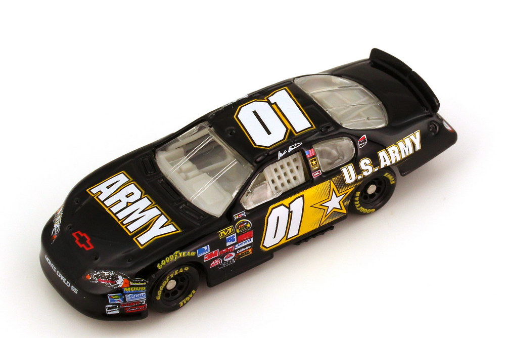 Foto 1:87 Chevrolet Monte Carlo SS NASCAR 2007 Ginn Racing, U.S. Army Nr.01, Mark Martin Winners Circle 48030