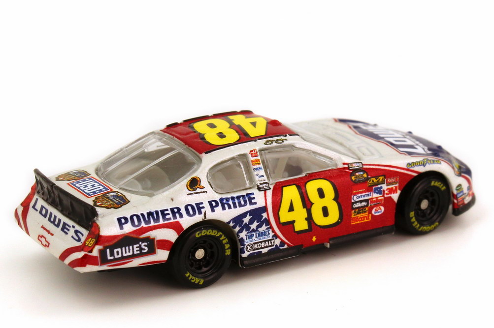 Foto 1:87 Chevrolet Monte Carlo SS NASCAR 2007 Hendrick Motorsports, Lowe´s Nr.48, Jimmie Johnson (Memorial Day Edition) Winners Circle 64759