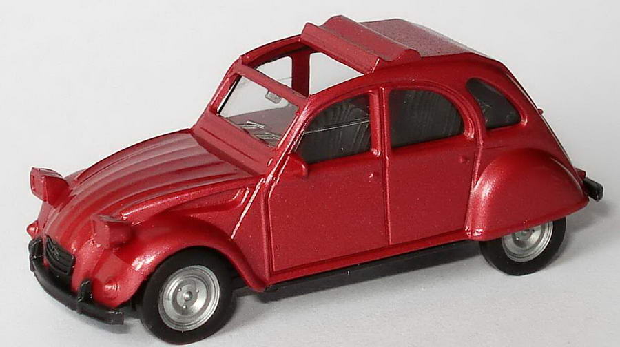 Foto 1:87 Citroen 2 CV 6 Rolldach offen rot-met. herpa 030824/184137