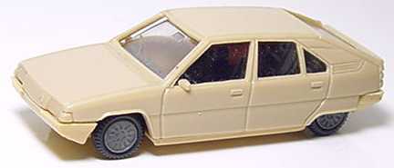 Foto 1:87 Citroen BX 16 TRS beige Miber