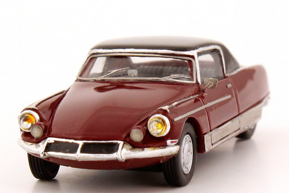 Foto 1:87 Citroen DS 21 Coupé Le Dandy Henri Chapron (1965) weinrot/schwarz Makette CollecCit 8009