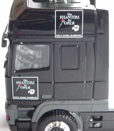 Foto 1:87 DAF 95 Super Space Cab Cv 2a Szgm schwarz Das Phantom der Oper herpa 188012