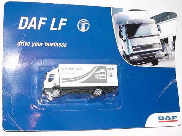 Foto 1:87 DAF LF 2a KoLKW Truck of the year 2002 Guépard Promotions