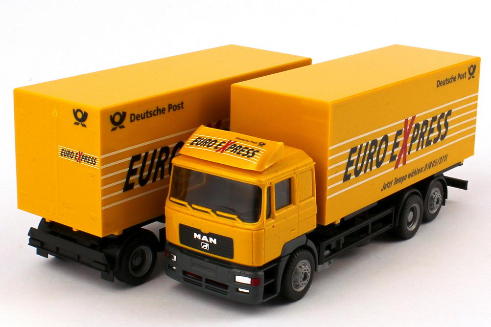Foto 1:87 Deutsche Post Euro Express Setpackung (MAN F2000 Evo WKo-Hgz + MB 207 Kögel + MB Vito) herpa