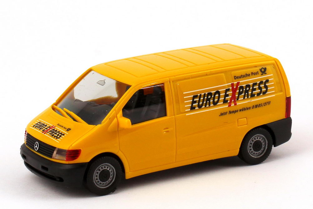 Foto 1:87 Deutsche Post Euro Express Setpackung (MAN F2000 Evo WKo-Hgz + MB 207 Kögel + MB Vito) herpa