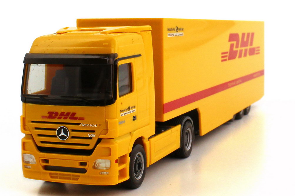 Foto 1:87 Deutsche Post Setpackung Fahrzeuge der Deutschen Post 2003 (Mercedes Actros MP3 Sattelzug + Mercedes T2 Vario + Renault Kangoo) herpa 006270