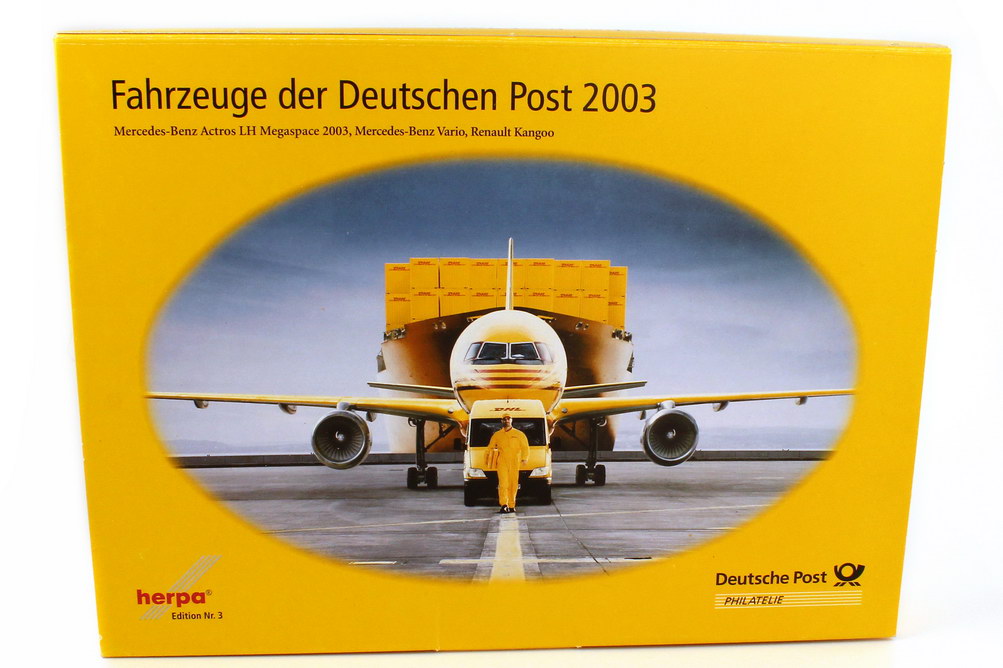 Foto 1:87 Deutsche Post Setpackung Fahrzeuge der Deutschen Post 2003 (Mercedes Actros MP3 Sattelzug + Mercedes T2 Vario + Renault Kangoo) herpa 006270