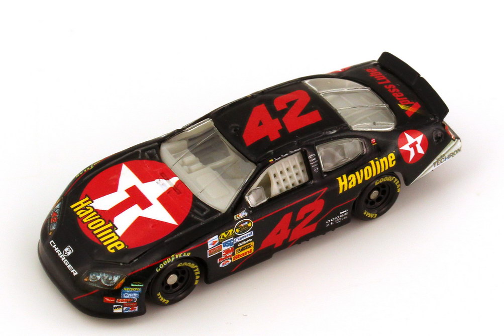 Foto 1:87 Dodge Charger NASCAR 2007 Chip Ganassi Racing, Texaco Havoline Nr.42, Juan Pablo Montoya Winners Circle 47956