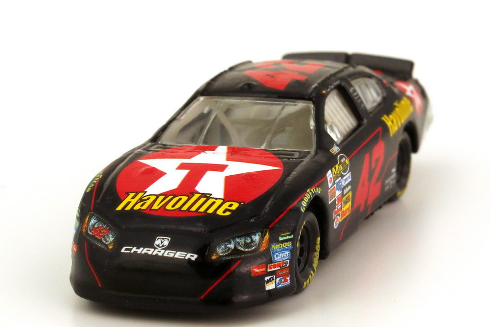 Foto 1:87 Dodge Charger NASCAR 2007 Chip Ganassi Racing, Texaco Havoline Nr.42, Juan Pablo Montoya Winners Circle 47956
