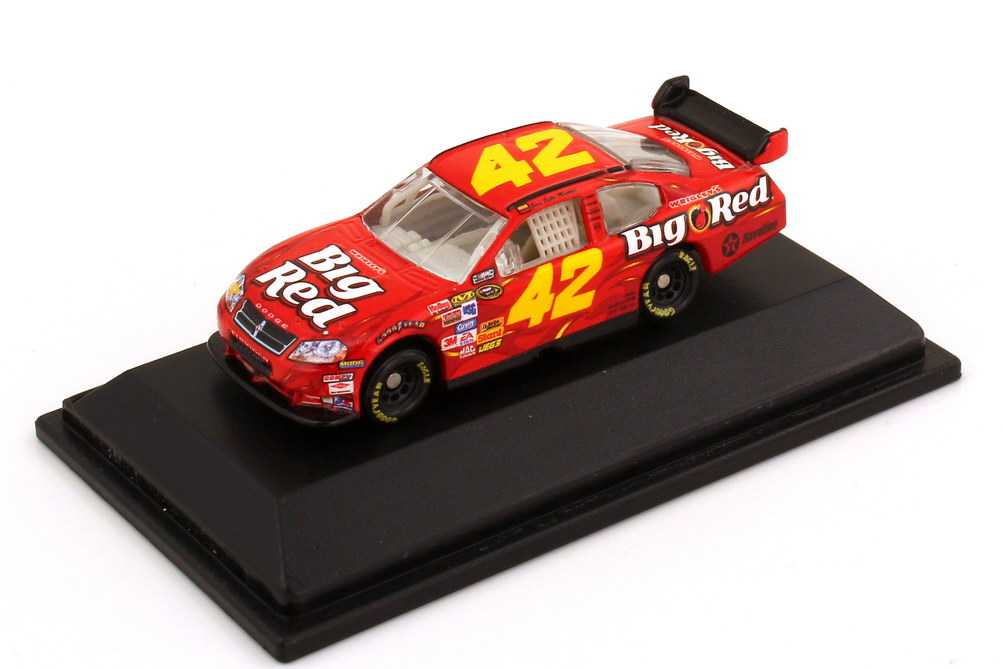 Foto 1:87 Dodge Charger NASCAR 2008 Chip Ganassi Racing, Wrigley´s Big Red Nr.42, Juan Pablo Montoya Winners Circle