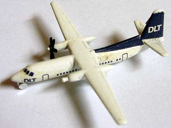 Foto 1:600 Fokker F 27 DLT (ein Propeller fehlt) Schabak