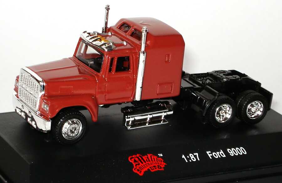 Foto 1:87 Ford 9000 Sleeper 3a Szgm braun Malibu International 06400