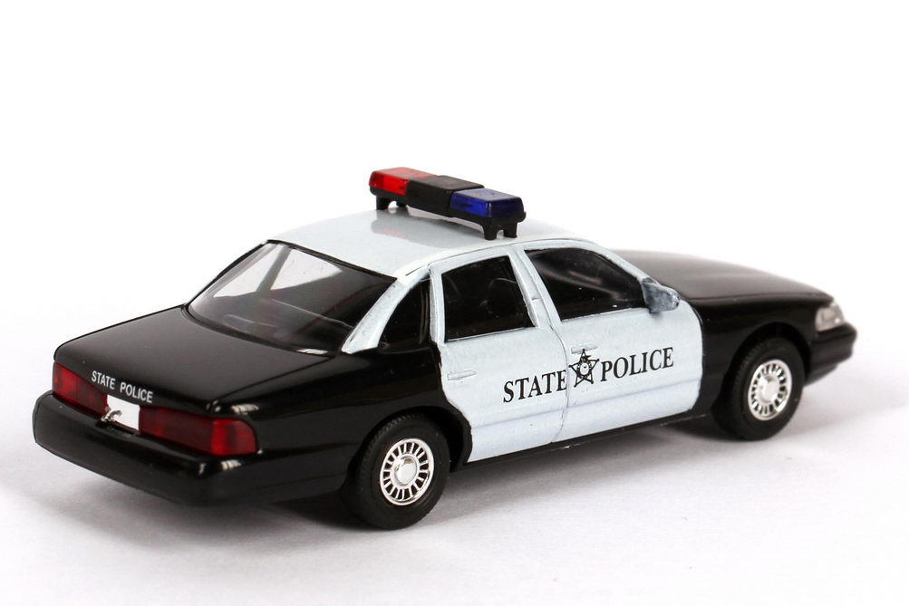 Foto 1:87 Ford Crown Victoria 1996 State Police Oregon Busch 49072