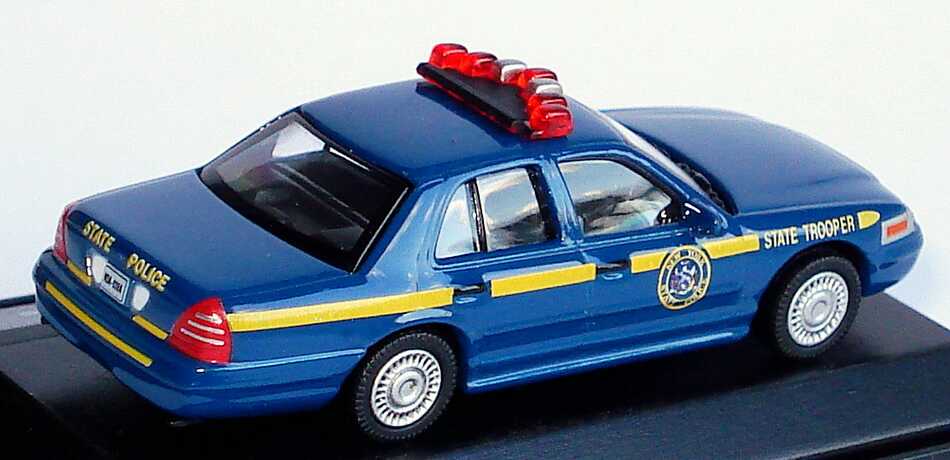 Foto 1:87 Ford Crown Victoria 2005 New York State Police, State Trooper Model Power 19395