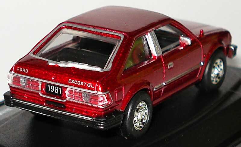 Foto 1:87 Ford Escort I (USA) weinrot-met. Motormax FreshCherries