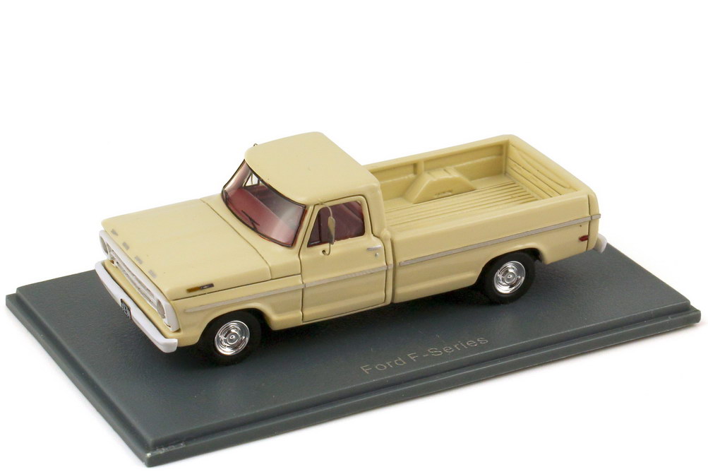 Foto 1:87 Ford F-100 Pickup MK5 (1967) creme-weiß NEO Scale Models 87566