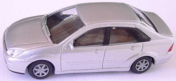 Foto 1:87 Ford Focus Stufenheck silber-met. Rietze