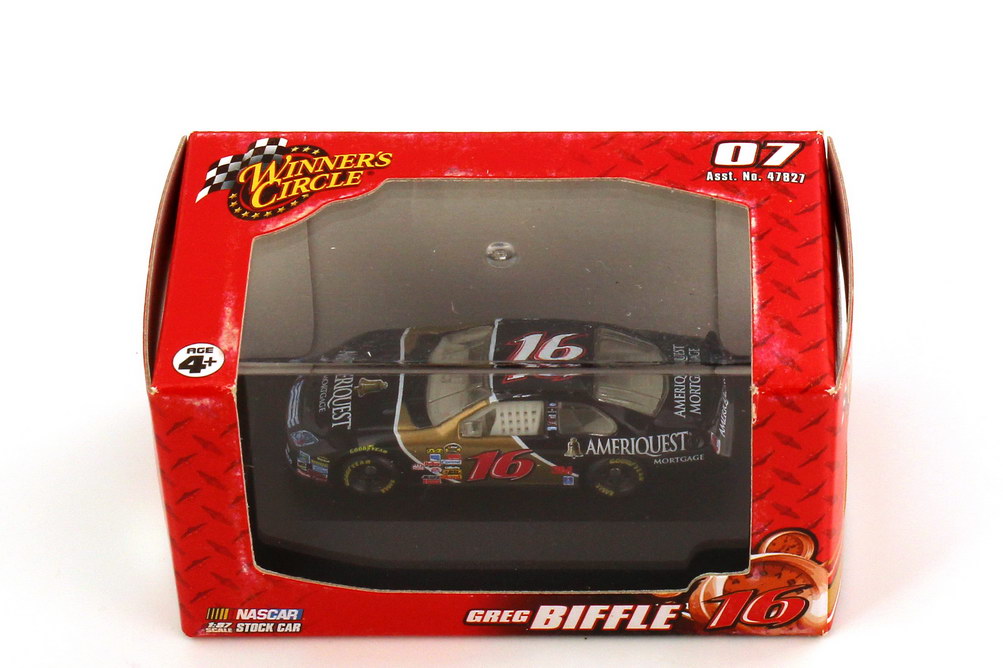 Foto 1:87 Ford Fusion NASCAR 2007 Roush Racing, Ameriquest Nr.16, Greg Biffle Winners Circle 47966