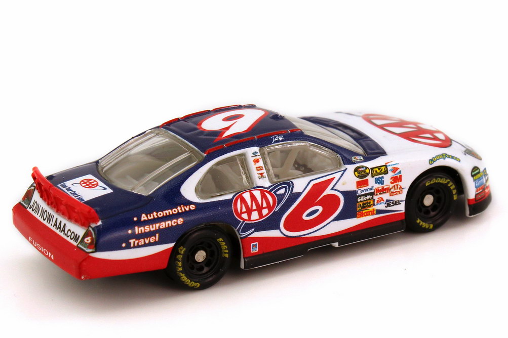 Foto 1:87 Ford Fusion NASCAR 2007 Roush Racing, AAA Nr.6, David Ragan Winners Circle 64515