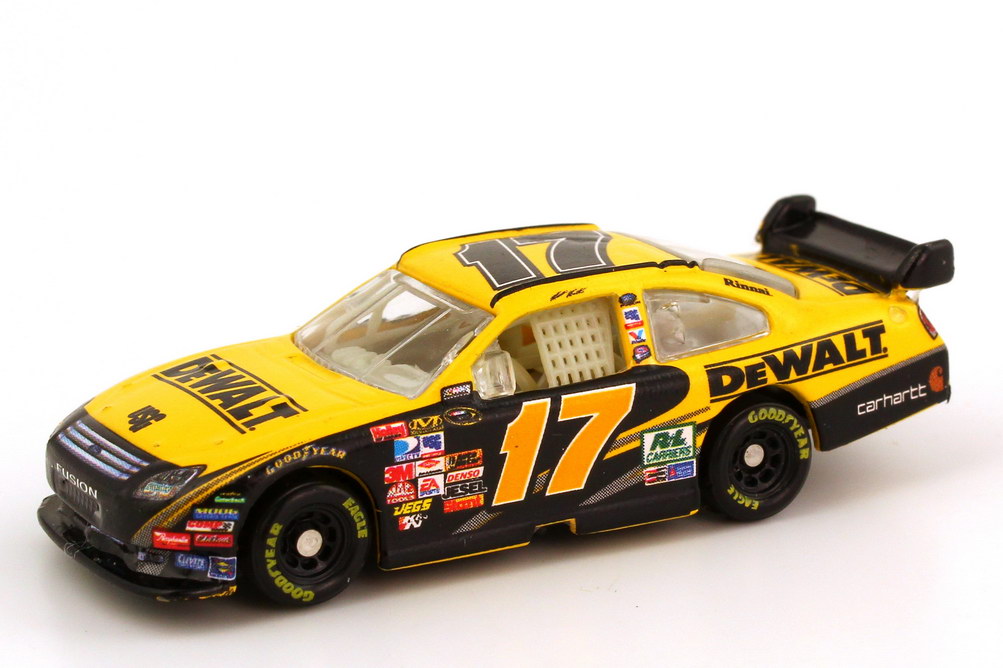 Foto 1:87 Ford Fusion NASCAR 2008 Roush Racing, DeWalt Nr.17, Matt Kenseth (Daytona 500 Edition) Winners Circle 70472