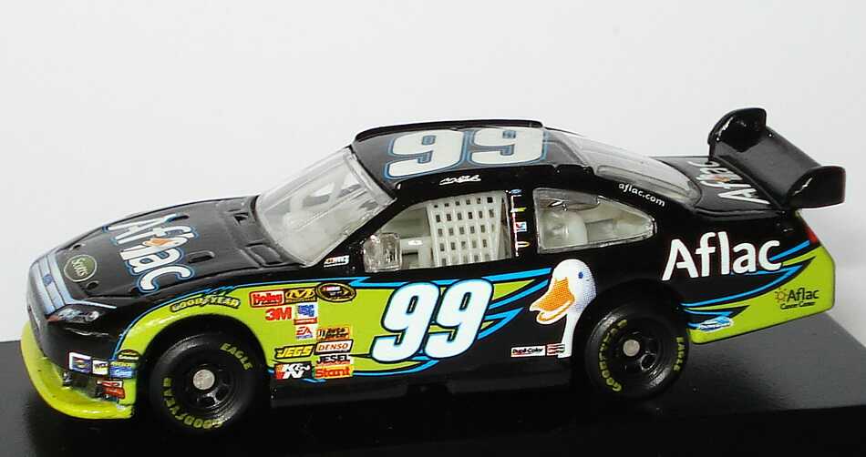 Foto 1:87 Ford Fusion NASCAR 2010 Roush Fenway Racing, Aflac Nr.99, Carl Edwards Winners Circle 09722