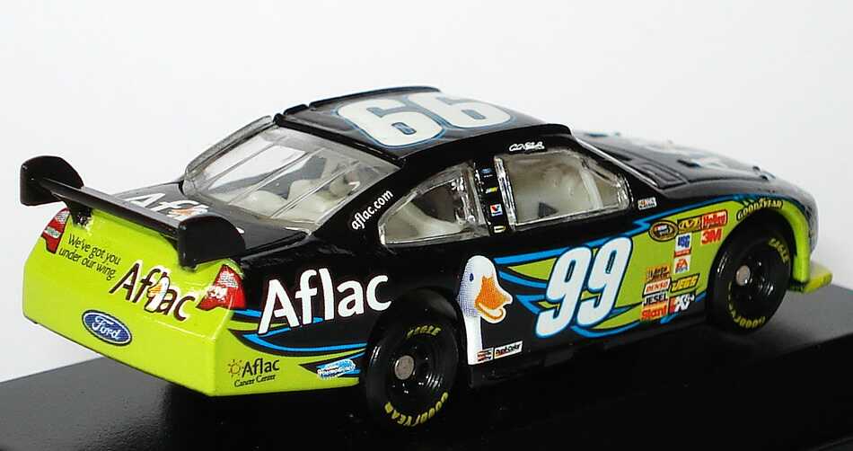 Foto 1:87 Ford Fusion NASCAR 2010 Roush Fenway Racing, Aflac Nr.99, Carl Edwards Winners Circle 09722