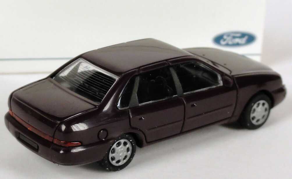 Foto 1:87 Ford Scorpio Stufenheck dunkelviolett Werbemodell Rietze