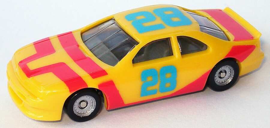 Foto 1:87 Ford Thunderbird Stock Car gelb Nr.28 Monogram 2083