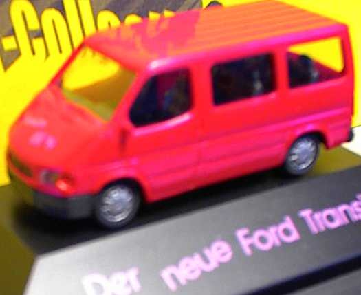 Foto 1:87 Ford Transit ´94 Bus rot Der neue Ford Transit Rietze