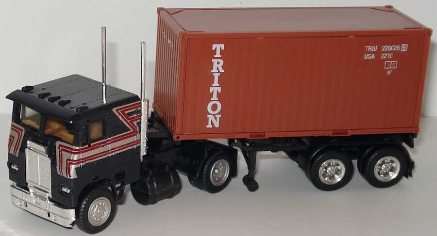 Foto 1:87 Freightliner COE 20CoSzg 2/2 Triton herpa