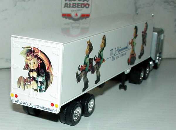 Foto 1:87 Freightliner COE KoSzg 3/2 M. J. Hummel - The love lives on Albedo