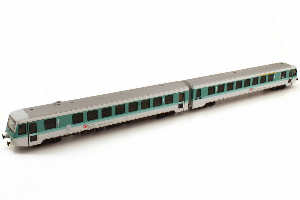 Foto 1:87 H0 Dieseltriebzug VT 628/928 DB AG mintgrün, Epoche IV, Gleichstrom Roco 63015