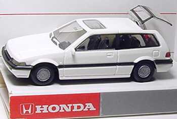 Foto 1:87 Honda Accord Aerodeck weiß Rietze 10240