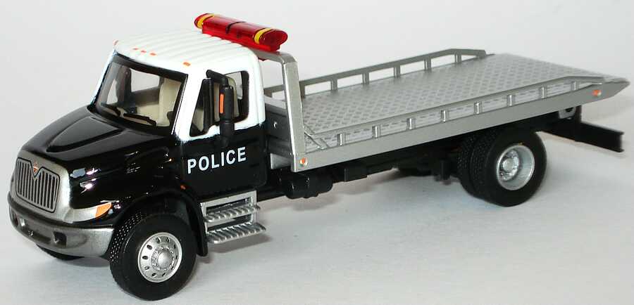 Foto 1:87 International 4200 Polizei Abschleppwagen Police N.Y.P.D. Schuco 21812