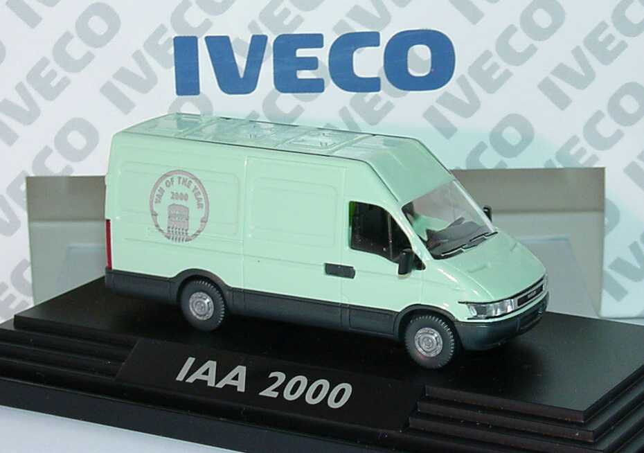 Foto 1:87 Iveco Daily (S2000) Kasten lang Hochdach mintgrün Van of the year 2000, IAA 2000 Werbemodell Wiking 2727