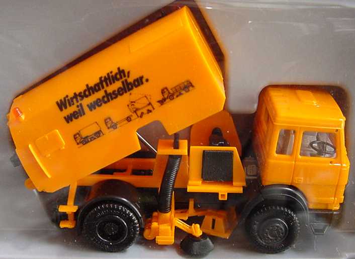 Foto 1:87 Iveco TurboTech (K) 2a Kehrmaschine orange Wirtschaftlich weil wechselbar herpa 858005