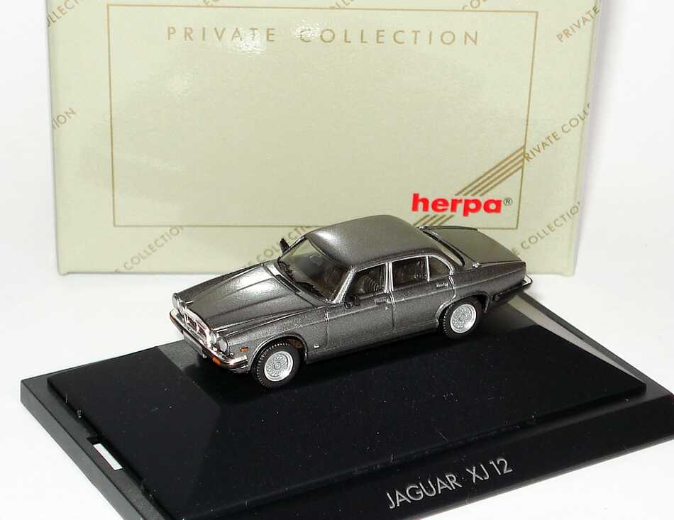 Foto 1:87 Jaguar XJ 12 5,3 grau-met. herpa 31020/100083