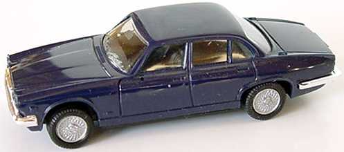 Foto 1:87 Jaguar XJ 12 midnightblue herpa 2020