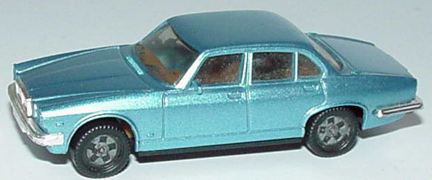 Foto 1:87 Jaguar XJ 12 silberblaumet., IA beige herpa 3020