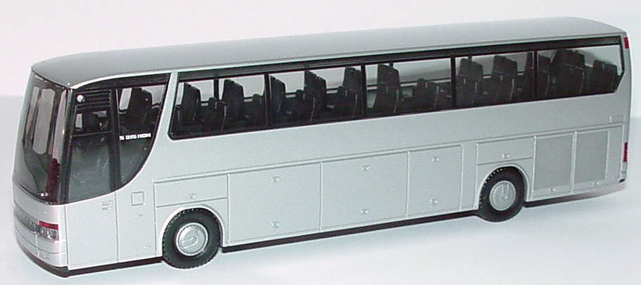 Foto 1:87 Kässbohrer-Setra S 315 HDH grau-met. herpa 143165