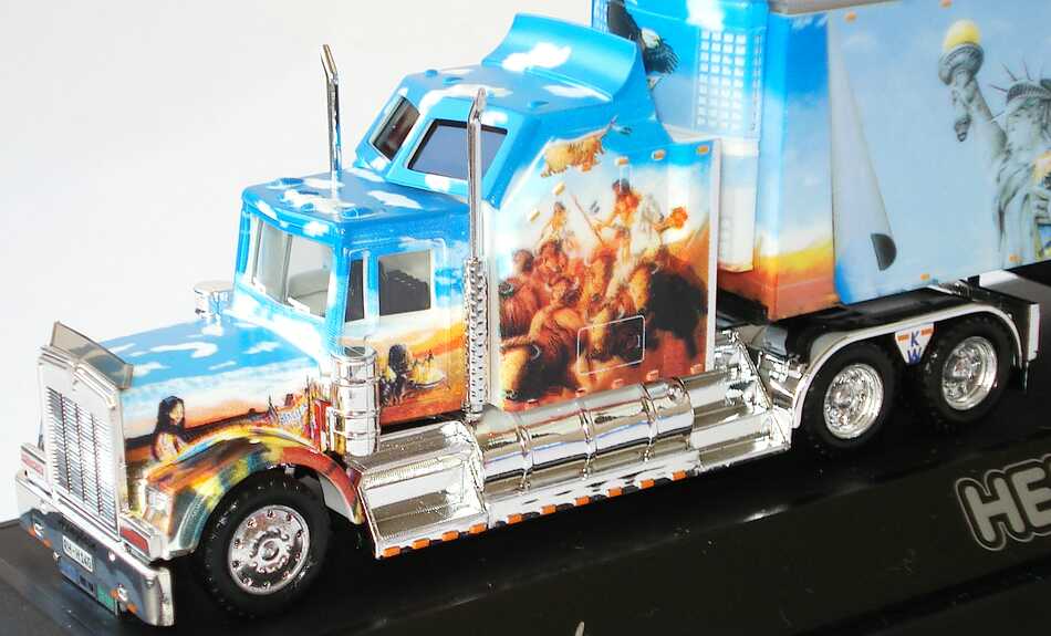 Foto 1:87 Kenworth CON KükoSzg 3/2 Henglein Feinkost, Kloßteig Airbrush Design by W. Rosner herpa 120371