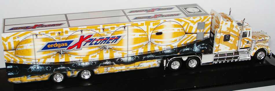 Foto 1:87 Kenworth W900B JuKoSzg 3/2 Showtruck Westfracht / Ruhrgas, Erdgas Xplorer herpa 120395