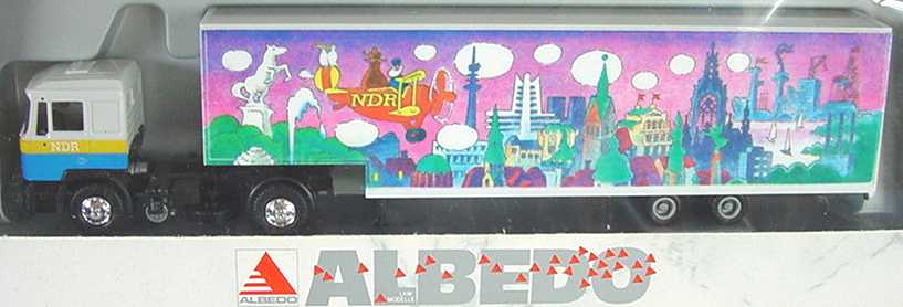 Foto 1:87 MAN F90 JuKoSzg 2/2 NDR, Flug über Stadt Albedo