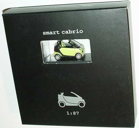 Foto 1:87 MCC Smart Cabrio stream green/schwarz Werbemodell Busch 0012446V001C49Q00