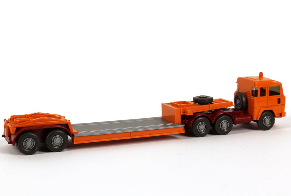 Foto 1:87 Magirus Deutz 235 D 22 FS TiefladeSzg 3/2 orange Wiking 503