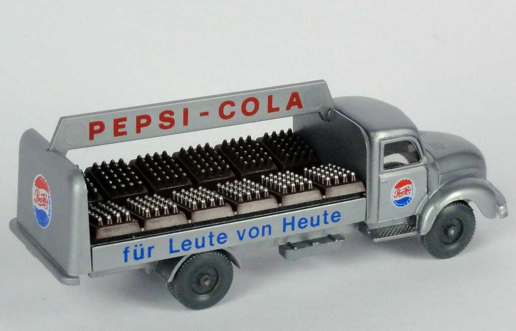 Foto 1:87 Magirus S3500 Sirius Getränke-Lkw Pepsi-Cola - für Leute von Heute I.M.U. 20039